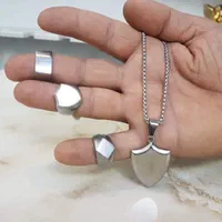 انگشتر و گردنبند مردانه|بدلیجات|تهران, خاوران|دیوار