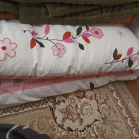 یک تشک دو نفره و ۲تا یک نفره