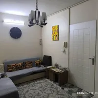 نواب. کمیل ۳۵ متر. پارکینگ. طبقه اول