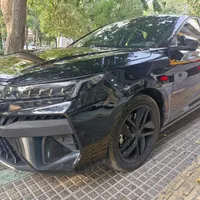 کی‌ام‌سی J7، مدل ۱۴۰۲