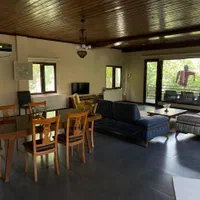 ویلای آب گرم بکر شهرکی دارای موتور برق اضطراری|اجارهٔ کوتاهمدت ویلا و باغ|لواسان, |دیوار