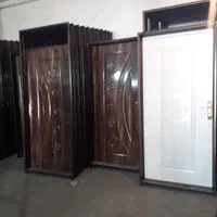 درب اتاق میلامنه ورودی