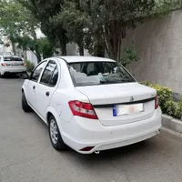 ساینا ۹۹ سند تک برگ بی رنگ