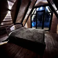 کلبه سویسی استخردار نوساز|اجارهٔ کوتاهمدت ویلا و باغ|رشت, امین الضرب|دیوار