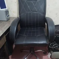 صندلی مدیریت راحت و بادوام