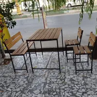 میز و صندلی