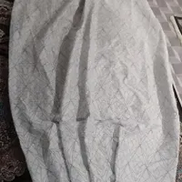 والن کنار پرده