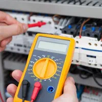 برقکار،*(ساختمان)تعمیر برق اتصالات سیم کشی