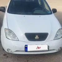 تیبا صندوق‌دار SX، مدل ۱۳۹۳