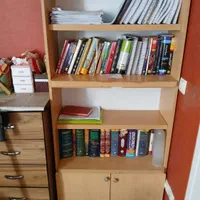 یک میز تحریر با یک کشور یک کتابخانه یک دراور|میز تحریر و کامپیوتر|تهران, باغ فیض|دیوار