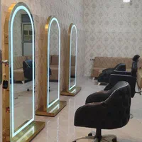 آینه دیواری پایه دار