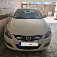 جک J5 اتوماتیک 1800cc، مدل ۱۳۹۳