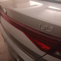 تارا ویوان مدل ۱۴۰۴