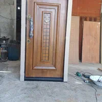 فروش درب نو و تعمیرات و ترمیم شکستگی درب چوبی