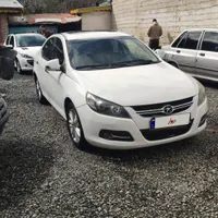 جک J5 اتوماتیک 1800cc، مدل ۱۳۹۳