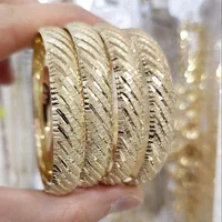 (فروشگاه بدلیجات آمیتیس)النگو طلا روس اصل طرح طلا