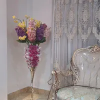 گلدان استیل پایه بلند فانتزی و گل با نمای زیبا