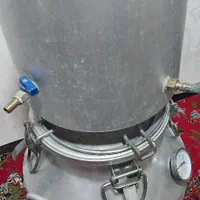 دیگ گلاب گیر