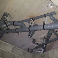 شاگرد لوله کش اب و فاضلاب