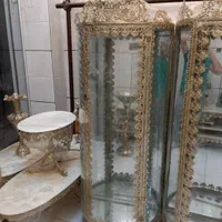 بوفه ویترین بزرگ منحنی تاجدار رز درشت برنز سوگلی|بوفه، ویترین، کنسول|زنجان, |دیوار