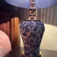 چراغ خواب با پایه ی سرامیکی کنده کاری|چراغ خواب و آباژور|تهران, الهیه|دیوار