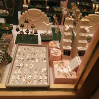 طلا قسطی گالری والا|جواهرات|تهران, استاد معین|دیوار