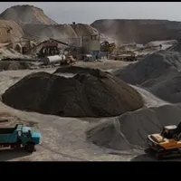 ماسه . خاک . سنگ . آجر . کود