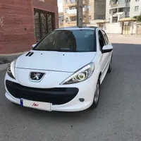 پژو 207 پانا