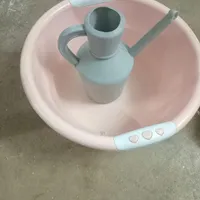 تشت