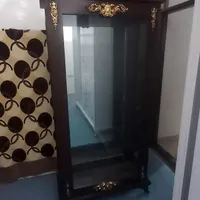 بوفه و ساعت