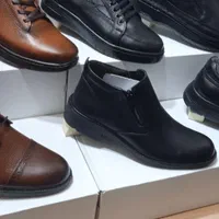 کفش cz تمام چرم طبیعی|کیف، کفش، کمربند|کرج, حصارک بالا|دیوار
