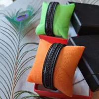 جاسوییچی و دستبند موی یار