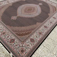 فرش ماشینی ریز ماهی اصلی تمام نخ ۷۰۰شانه|فرش|تبریز, |دیوار