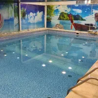اجاره باغ ویلادوبلکس استخر آبگرم(شاندیز فرح آباد )