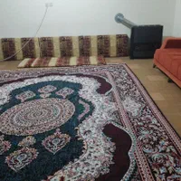 منزلی.با امکانات. نزدیک ب ارامگاه حافظ|اجارهٔ کوتاه‌مدت آپارتمان و سوئیت|شیراز, نیستان|دیوار