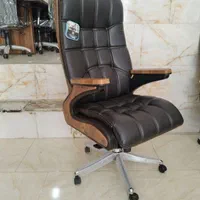 صندلی مدیریت آیریاصنعت