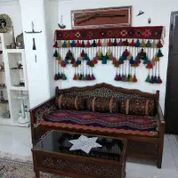 تخت سنتی چوبی