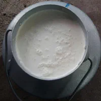 شیر گرم و تازه
