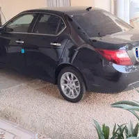 دنا پلاس اتوماتیک اپشنال، مدل ۱۴۰۴