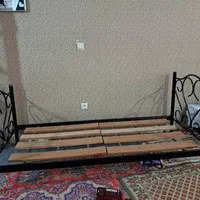 تخت|تشک تختخواب|رشت, گلسار|دیوار