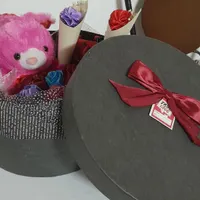 باکس کادو برای بزرگ تازه درست شده|گل مصنوعی|لنگرود, |دیوار