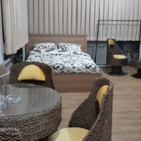 میدان گلهاانقلابپونکاجارهروزانهسوئتآپارتمان