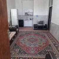 سوییت نزدیک دریاچه