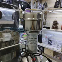 آسیاب نیمه صنعتی سیلورکرست|خردکن، آسیاب، غذاساز|اندیشه, اندیشه فاز ۱|دیوار