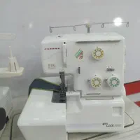 چرخ خیاطی سردوز ژانومه 3و4نخ استوک ژاپن تایوان|چرخ خیاطی و ریسندگی|شیراز, زند|دیوار