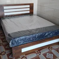 تخت خواب دونفره رویال