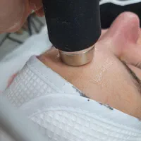 فشیال تخصصی و حرفه ای بانوان و آقایان|خدمات آرایشگری و زیبایی|رشت, خواهر امام|دیوار