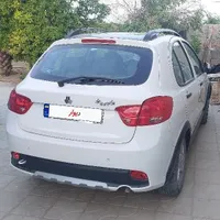 کوییک دنده‌ای R، مدل ۱۴۰۱
