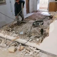 کاشی کاری خورده کاری تخریب سرویس وحمام باپیکور