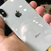 اپل iPhone X با حافظهٔ ۶۴ گیگابایت